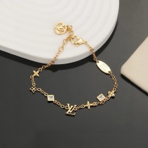 Louis Vuitton Classic Versatile Letter Bracelet