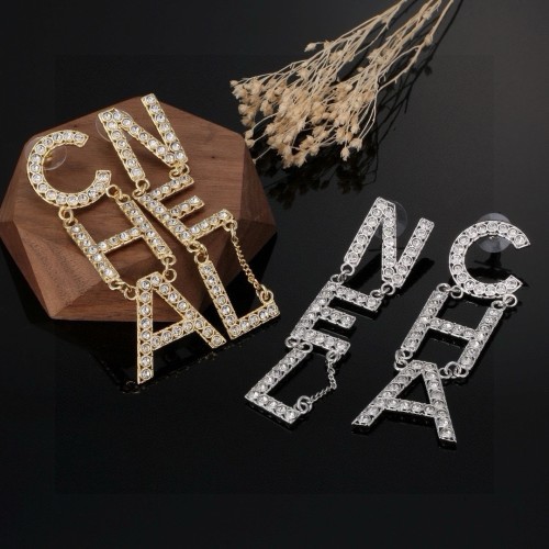 Chanel New Classic Logo Letter Ear Hanger Earstuds