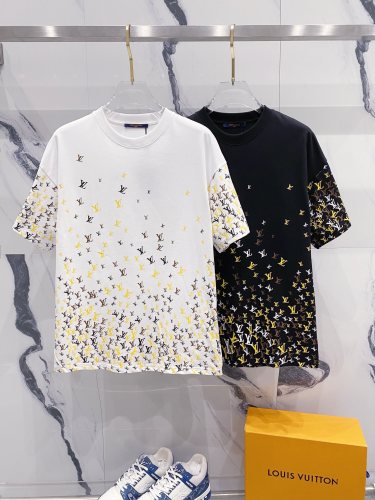 Louis Vuitton New Fashion Full Logo Printed Short Sleeve Unisex Casual Loose T-shirt