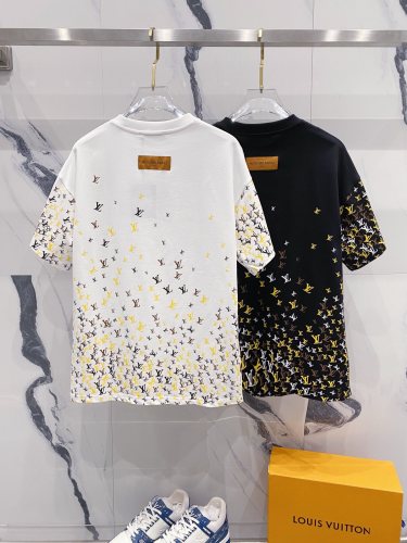 Louis Vuitton New Fashion Full Logo Printed Short Sleeve Unisex Casual Loose T-shirt