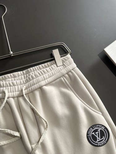 Louis Vuitton Autumn/Winter New Embroidered Logo Elastic Band Casual Pants Unisex Thick Velvet Sports Pants