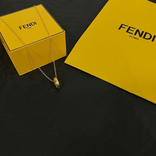 Fendi New Classic Simple Elegant Necklace