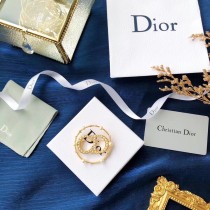 Dior New Fashion Diamond Set Pearl CD Brooch