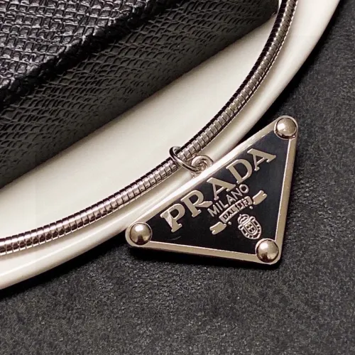 Prada New Fashion Versatile Triangle Hang Tag Necklace Collar