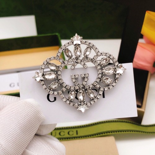Gucci New Fashion Versatile Diamond Set Horse Eye Brooch