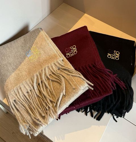 Loewe New Classic Embroidered Logo Casual Scarf Size: 35x180 CM