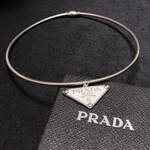Prada New Fashion Versatile Triangle Hang Tag Necklace Collar