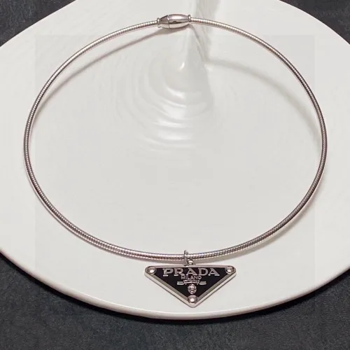 Prada New Fashion Versatile Triangle Hang Tag Necklace Collar