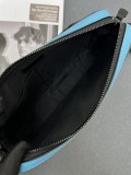 Louis Vuitton New Fashion Color Contrasting Logo Cowhide Cross Bag Size: 20x31x7CM