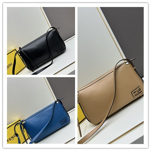 Fendi New Classic Leather Diagonal Cross Handbag Size: 34.5 × 20 × 4.5 CM