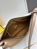 Fendi New Classic Leather Diagonal Cross Handbag Size: 34.5 × 20 × 4.5 CM