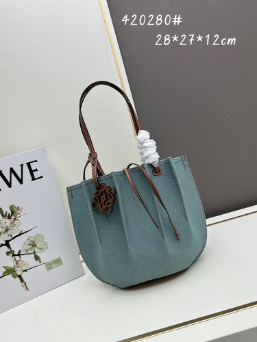 Loewe New Fashion Cowboy Tote Bag Size: 28x27x12 CM