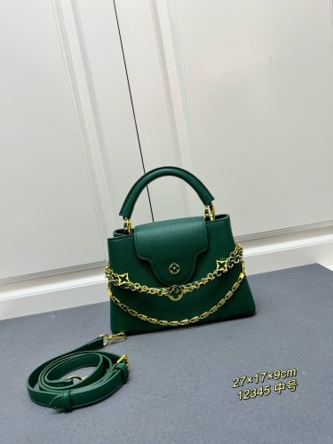 Louis Vuitton New Elegant Leather Flip Chain Handbag Size: 27 × 17 × 9CM