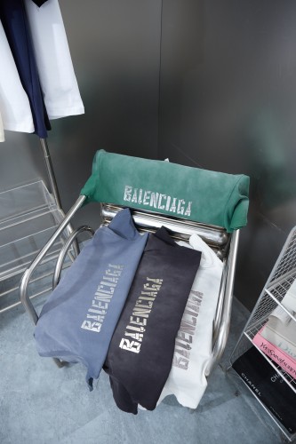 Balenciaga New Classic Hot Stamped Letter Washed Short Sleeve Unisex Casual Versatile T-shirt
