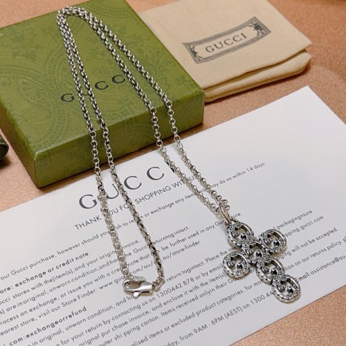 Gucci New Classic Retro Double G Pendant Necklace