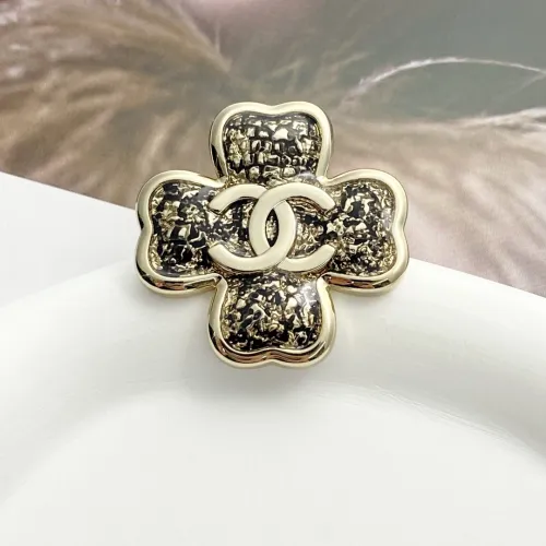 Chanel New Fashion Black Gold Lace Clover Brooch