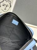 Louis Vuitton New Fashion Embossed Postman Bag Crossbody Bag Size: 27 x 4.5 x 18.5CM