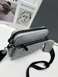 Louis Vuitton New Fashion Embossed Postman Bag Crossbody Bag Size: 27 x 4.5 x 18.5CM
