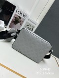 Louis Vuitton New Fashion Embossed Postman Bag Crossbody Bag Size: 27 x 4.5 x 18.5CM