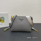 Prada New Fashion Organ Mini Cross Bag Size: 24 x 19 x 6CM