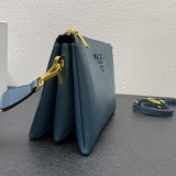 Prada New Fashion Organ Mini Cross Bag Size: 24 x 19 x 6CM