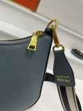 Prada New Fashion Elegant Lychee Pattern Leather Shoulder Strap Crossbody Bag Size: 25 x 18 x 8CM