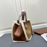 Dior New Fashion Retro Boston Mini Handbag Size: 29 x 19 x 21CM