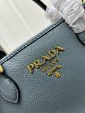 Prada New Fashion Retro Lychee Pattern Leather Handbag Size: 30 x 20 x 15.5CM