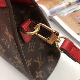 Louis Vuitton New Fashion Elegant Handbag Crossbody Bag Size: 30 x 19 x 8CM