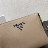 Prada New Fashion Organ Mini Cross Bag Size: 24 x 19 x 6CM