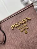 Prada New Fashion Retro Lychee Pattern Leather Handbag Size: 30 x 20 x 15.5CM