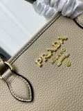 Prada New Fashion Retro Lychee Pattern Leather Handbag Size: 30 x 20 x 15.5CM