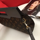 Louis Vuitton New Fashion Elegant Handbag Crossbody Bag Size: 30 x 19 x 8CM