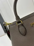 Prada New Fashion Retro Lychee Pattern Leather Handbag Size: 30 x 20 x 15.5CM
