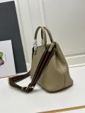 Prada New Fashion Retro Lychee Pattern Leather Handbag Size: 30 x 20 x 15.5CM