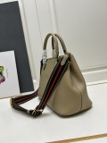 Prada New Fashion Retro Lychee Pattern Leather Handbag Size: 30 x 20 x 15.5CM