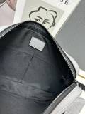 Louis Vuitton New Fashion Embossed Postman Bag Crossbody Bag Size: 27 x 4.5 x 18.5CM
