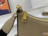 Prada New Fashion Elegant Lychee Pattern Leather Shoulder Strap Crossbody Bag Size: 25 x 18 x 8CM