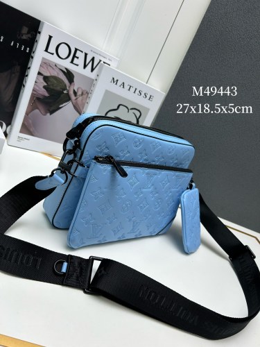 Louis Vuitton New Fashion Embossed Postman Bag Crossbody Bag Size: 27 x 4.5 x 18.5CM