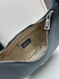 Prada New Fashion Casual Versatile Lychee Pattern Leather Underarm Bag Size: 24 x 13 x 7CM