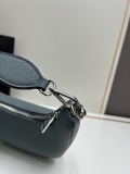 Prada New Fashion Casual Versatile Lychee Pattern Leather Underarm Bag Size: 24 x 13 x 7CM