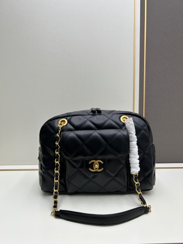 Chanel New Fashion Wrinkled Calfskin Bowling Bag Size: 30 x 22 x 11CM