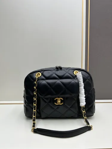 Chanel New Fashion Wrinkled Calfskin Bowling Bag Size: 30 x 22 x 11CM