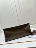 Dior New Classic Embossed Tote Shopping Bag Size: 36.5 × 28 × 17.5 CM