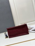 Dior New Classic Embossed Tote Shopping Bag Size: 27 × 21 × 14 CM