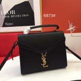 Yves Saint Laurent New Fashion Chain Crossbody Bag Envelope Bag Size: 24×11x20 CM