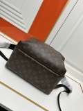 Louis Vuitton New Classic Vintage Casual Backpack Size: 40 × 30 × 20 CM