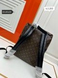 Louis Vuitton New Classic Vintage Casual Backpack Size: 40 × 30 × 20 CM