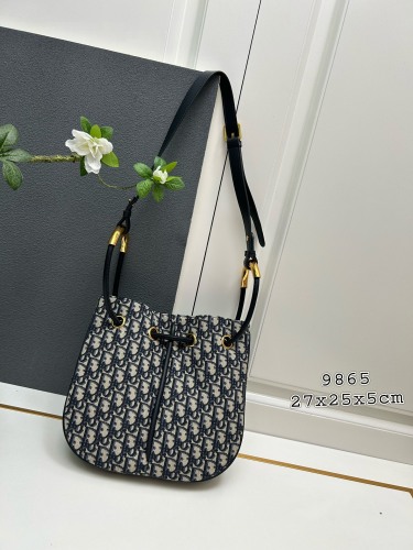 Dior New Fashion Elegant Crossbody Bag Handbag Size: 27×25x5 CM