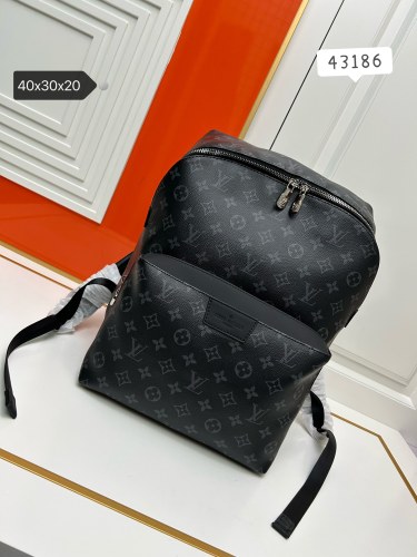 Louis Vuitton New Classic Vintage Casual Backpack Size: 40 × 30 × 20 CM